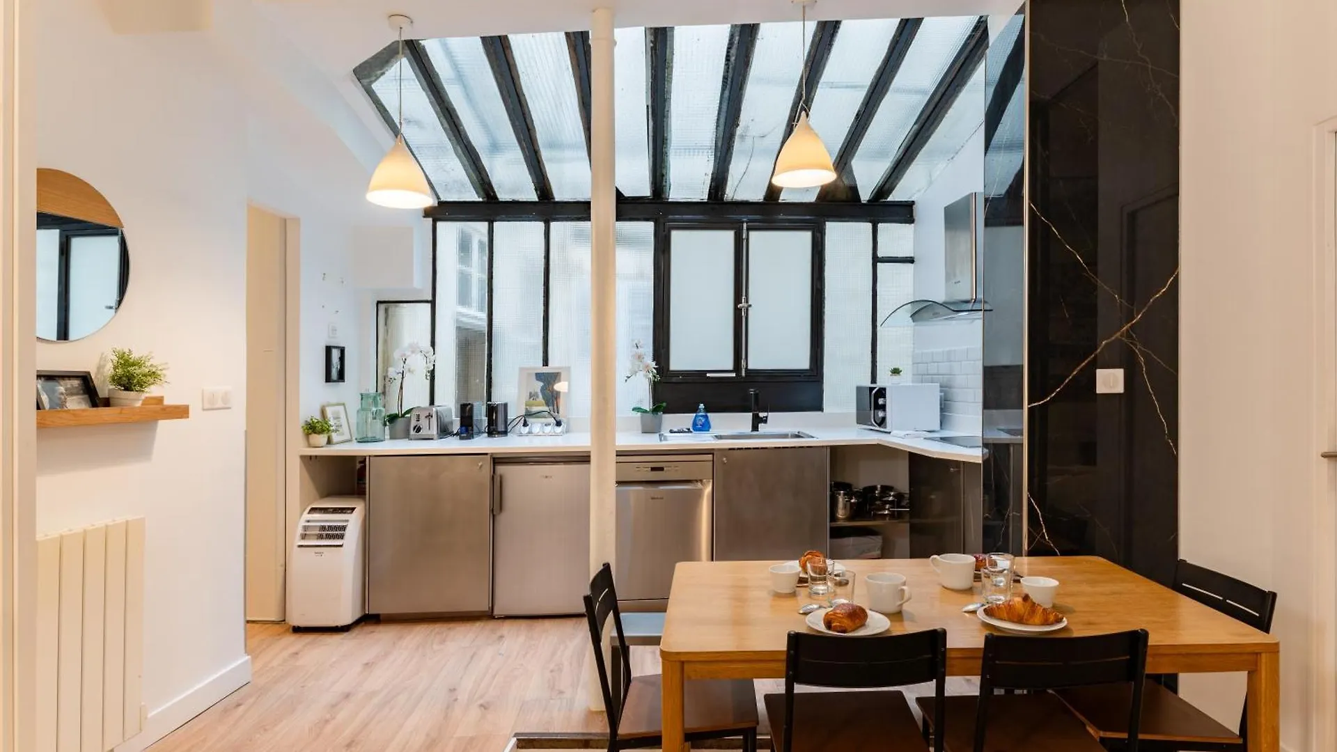 Apartment Sartre Saint Germain